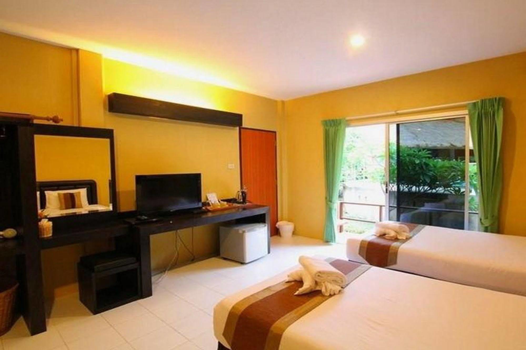 Aurora Resort Kanchanaburi Exterior photo