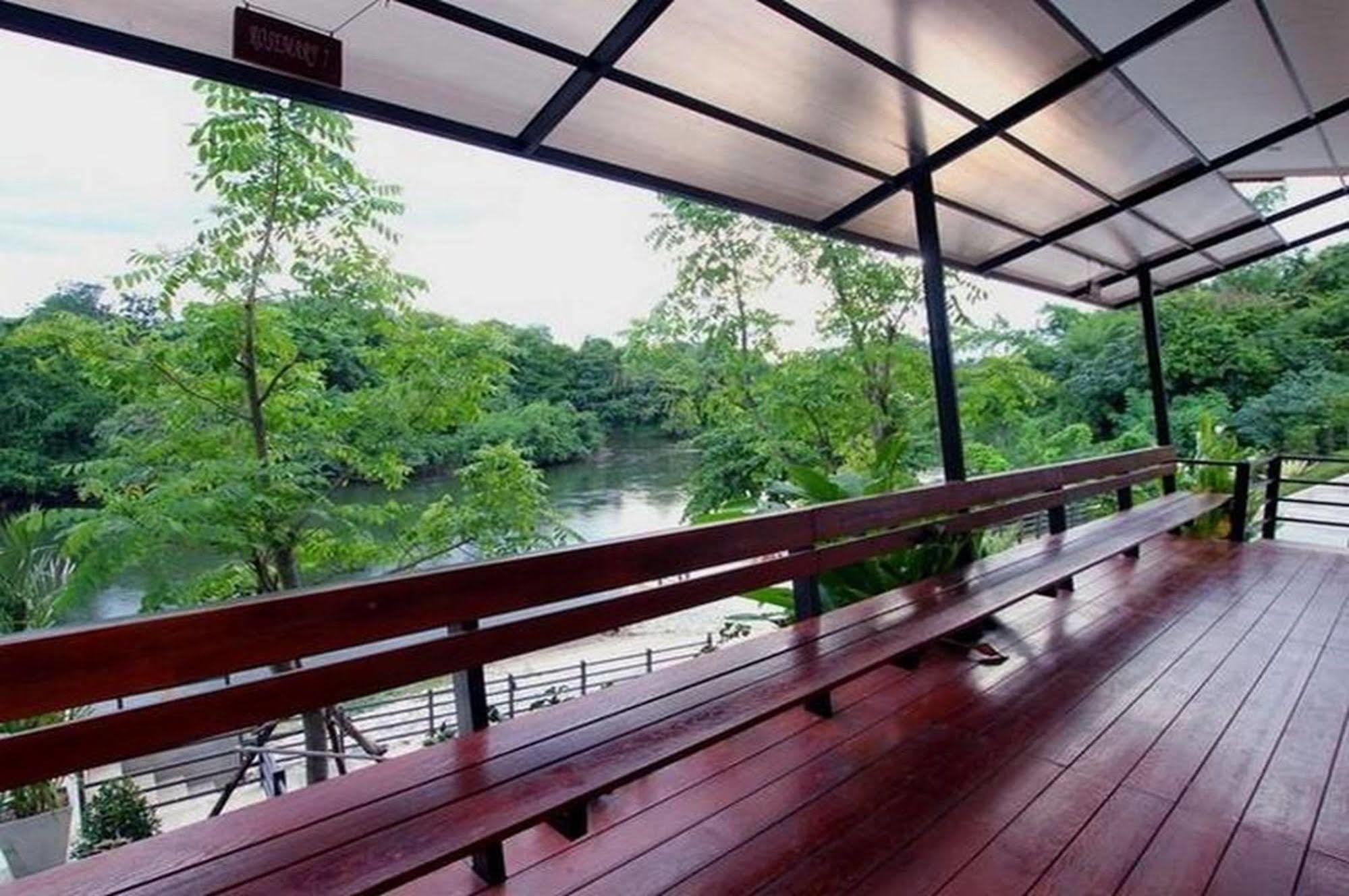 Aurora Resort Kanchanaburi Exterior photo